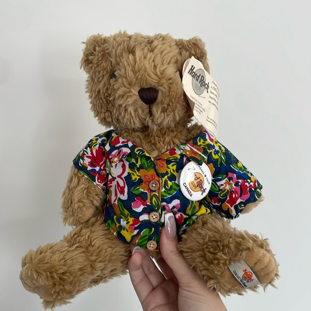 Vintage Hard Rock Cafe Niagara Falls Collectible Bear
